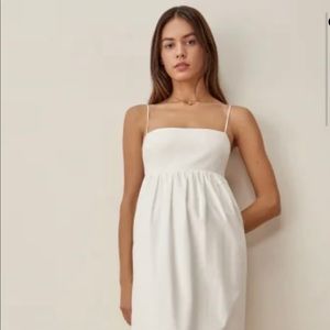Sold out NWT Reformation Adler Dress White Size 6